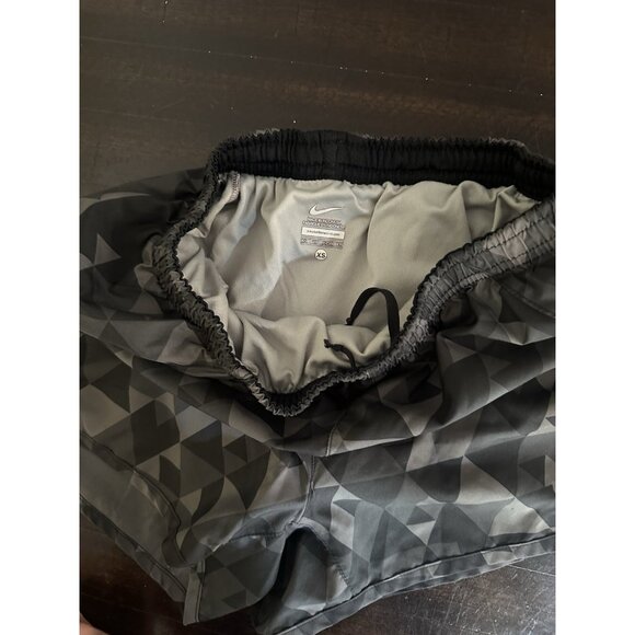 Nike Women's Dri-Fit Printed 5K Tempo Running Shorts 575097-010 Sz XS Blk Grey - Picture 3 of 3